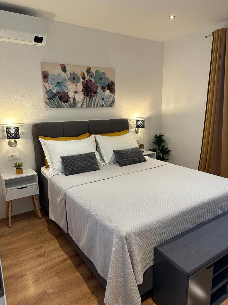Apartmani Vice Brela Exterior foto