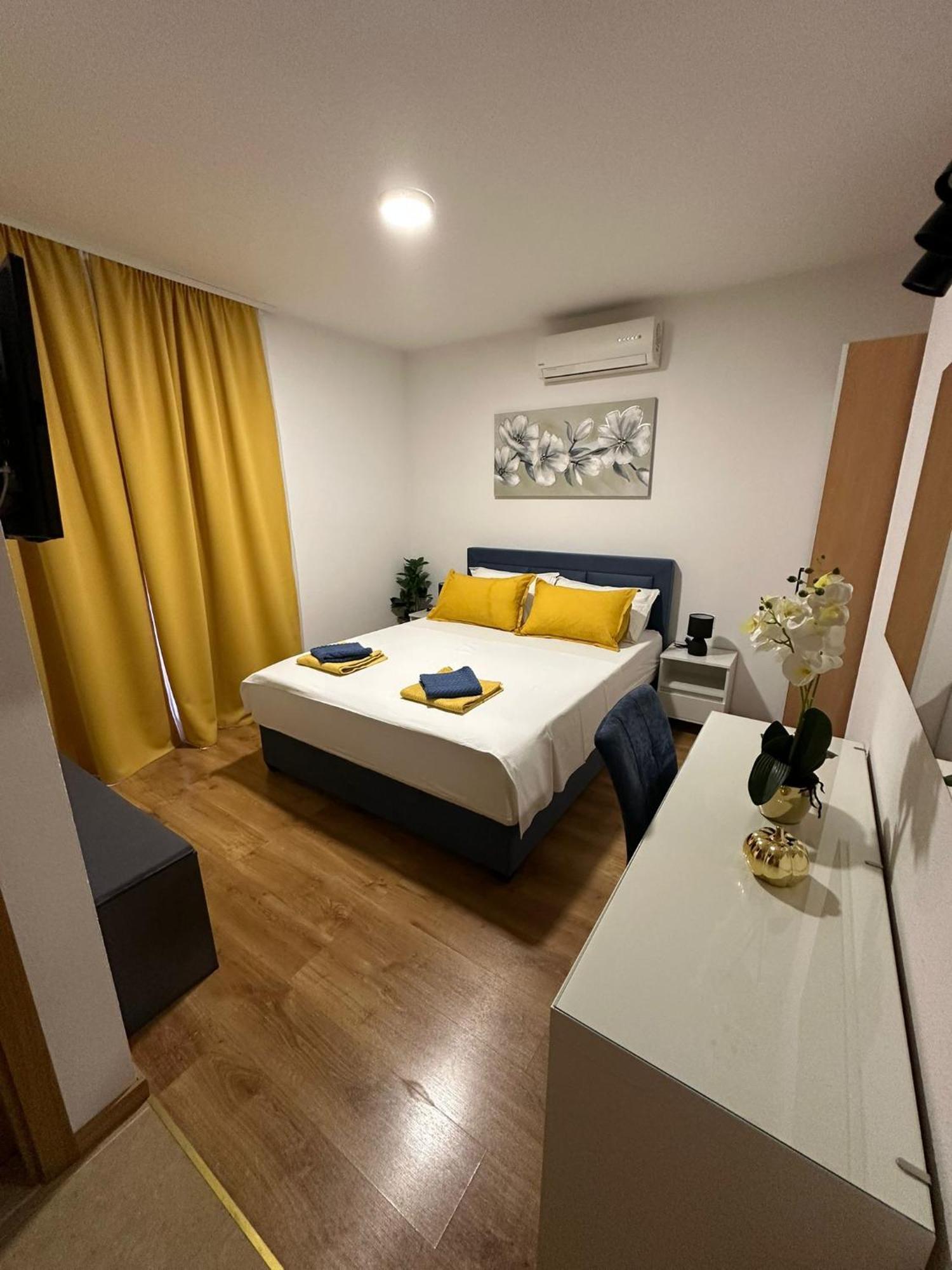 Apartmani Vice Brela Exterior foto